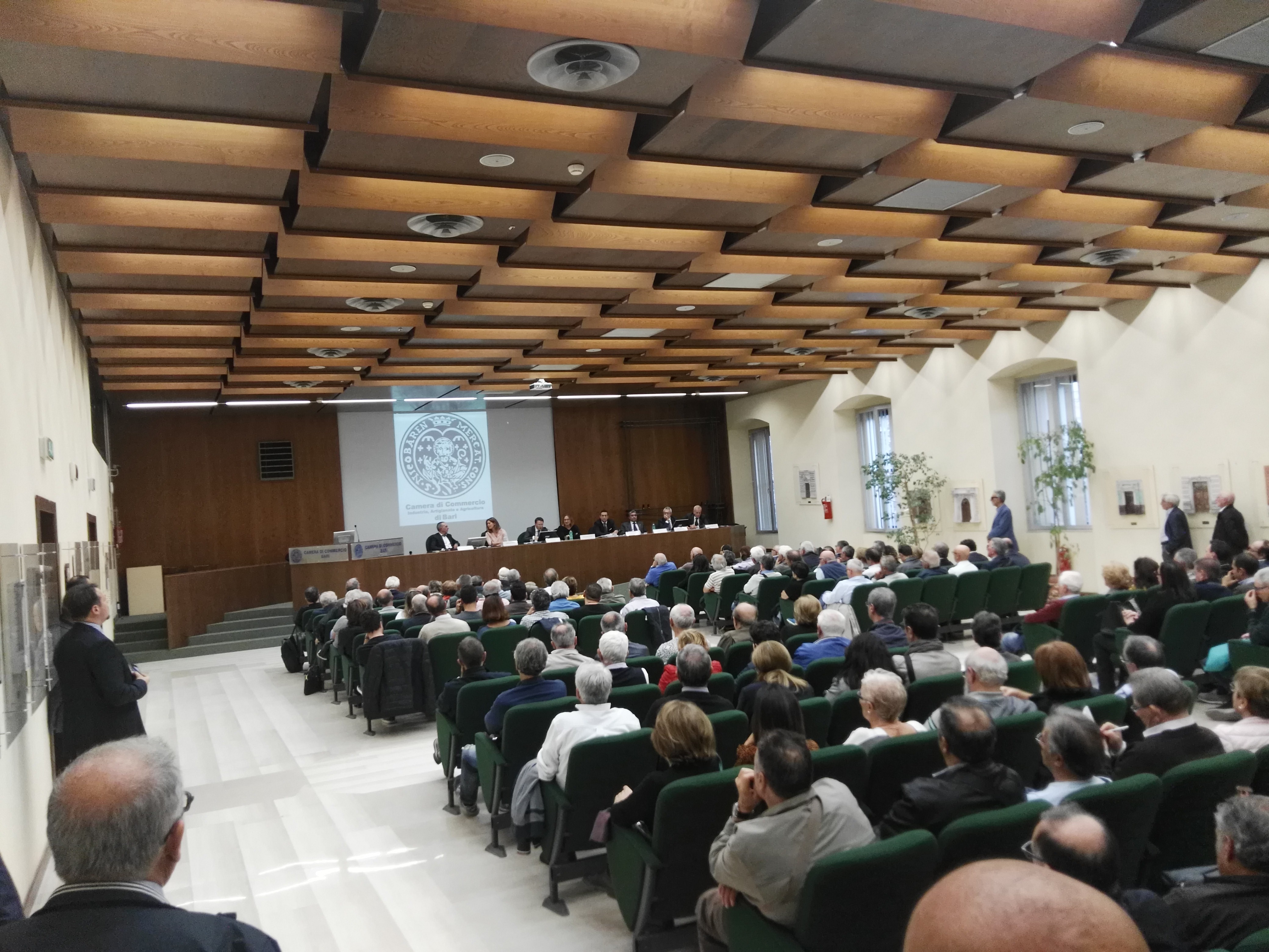 Antonio Pinto intervistato dal TG3 Rai sull'incontro del 30.10 con gli azionisti delle banche popolari pugliesi